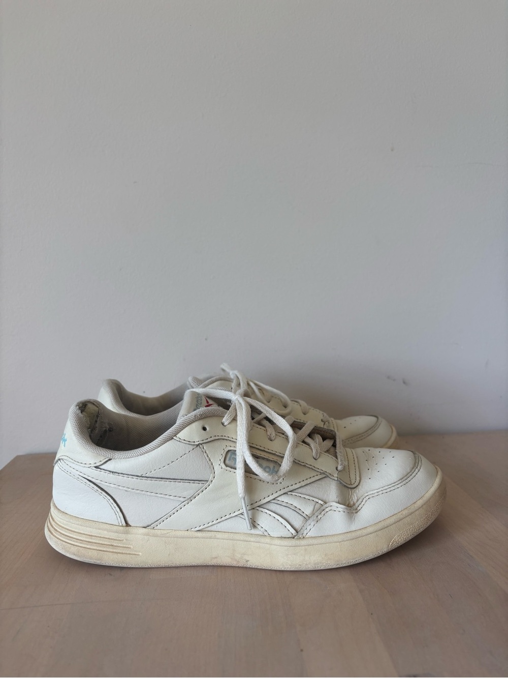 Women’s Cream Reeboks Size 9